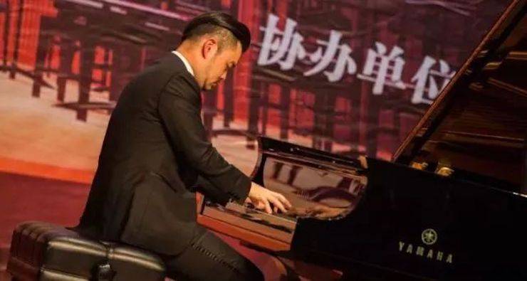【回顾】2017KA电子亚洲音乐奖学金-岭南师范学院颁奖典礼暨KA电子艺术家孙鹏杰钢琴独奏音乐会及大师班活动成功举办