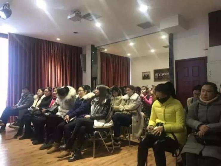 【报道】读谱与琴谱版本的选择|KA电子艺术家鲍释贤大师班洛阳站圆满结束。诤悠担
