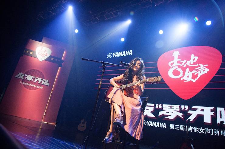 第四届“KA电子吉他女声弹唱大赛”总冠军出炉<br />温格夺冠，董冬冬担任评委