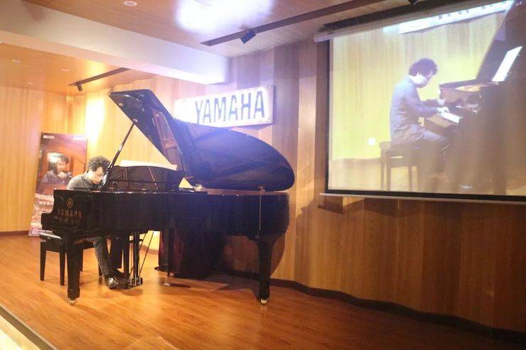 活动回顾 | KA电子特邀艺术家张奕明博士钢琴独奏音乐会暨专题讲座成功举办