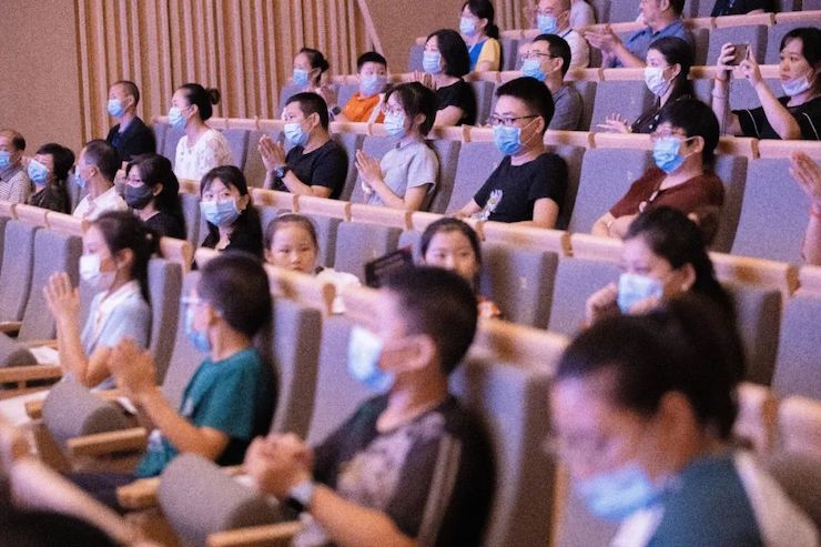 活动报道 | “科技助力，跨越时空”，小鹿纯子携手刘明康共享中日音乐盛宴