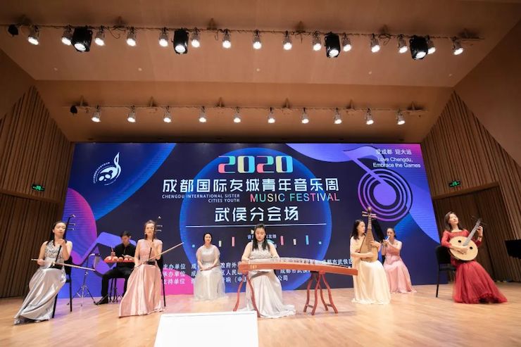活动报道 | “科技助力，跨越时空”，小鹿纯子携手刘明康共享中日音乐盛宴